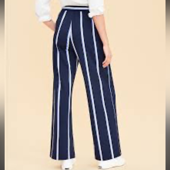 **NWT** Lou & Grey Striped Pant w/Pockets - Picture 2 of 7